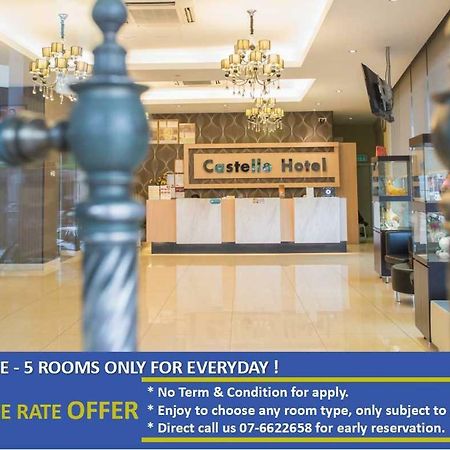 Castello Hotel Kulai Exterior foto